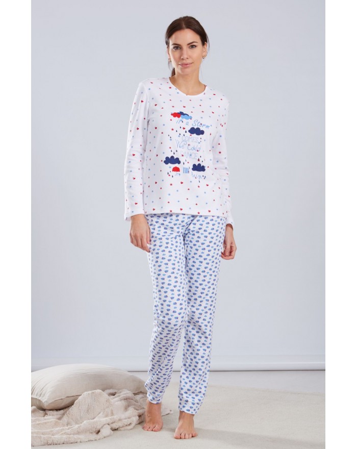 Pijama de mujer de nubes